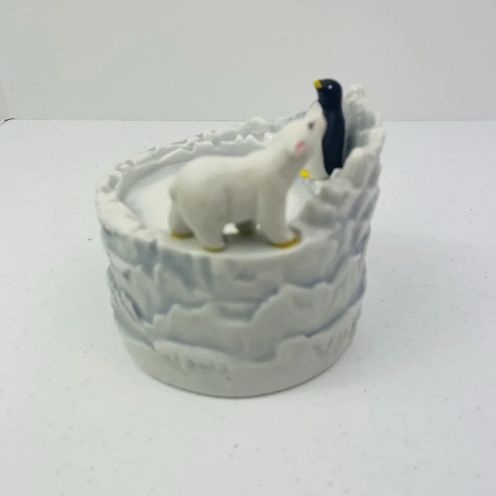 Vtg TAJ Importing Co Music Box Franscisco Japan Penguin Polar Bear Porcelain